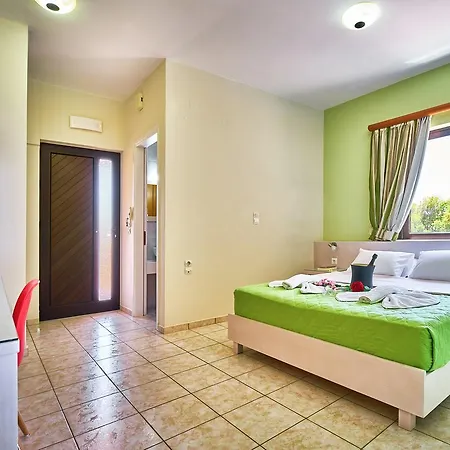 Nanakis Aparthotel Stavrós