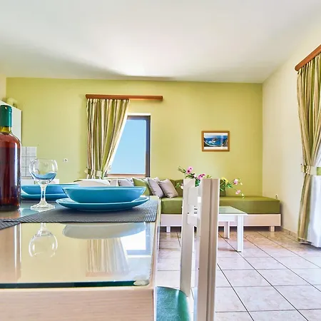 Nanakis 3* Stavros (Crete)